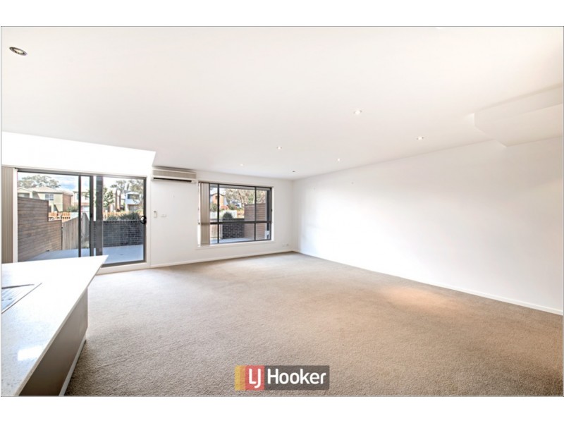 160/395 Antill Street, Watson ACT 2602