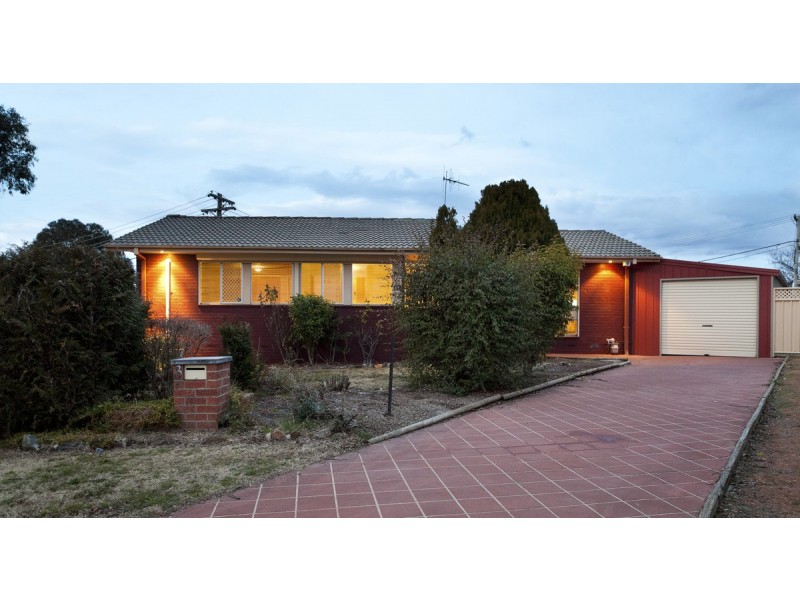 3 Thomas Place, Macgregor ACT 2615