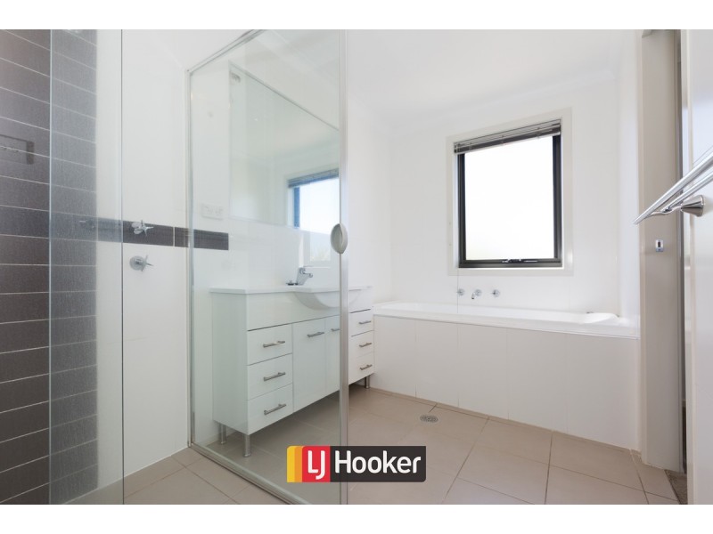 49 Moonlight Avenue, Harrison ACT 2914