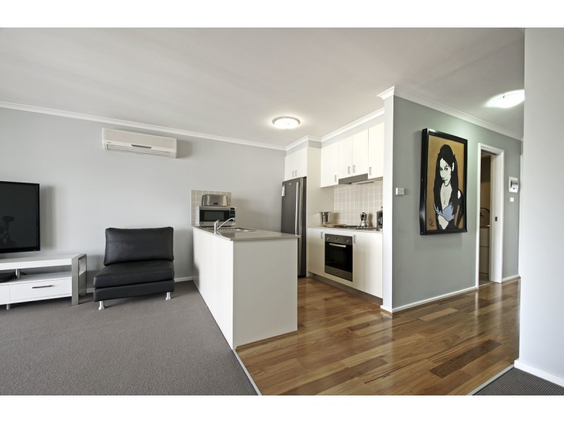 9/43 Ipima Street, Braddon ACT 2612
