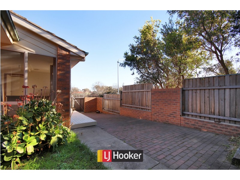 1/84 Wanganeen Avenue, Ngunnawal ACT 2913