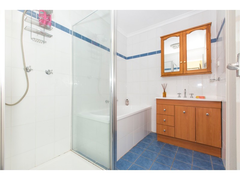 44 Banfield Street, Downer ACT 2602