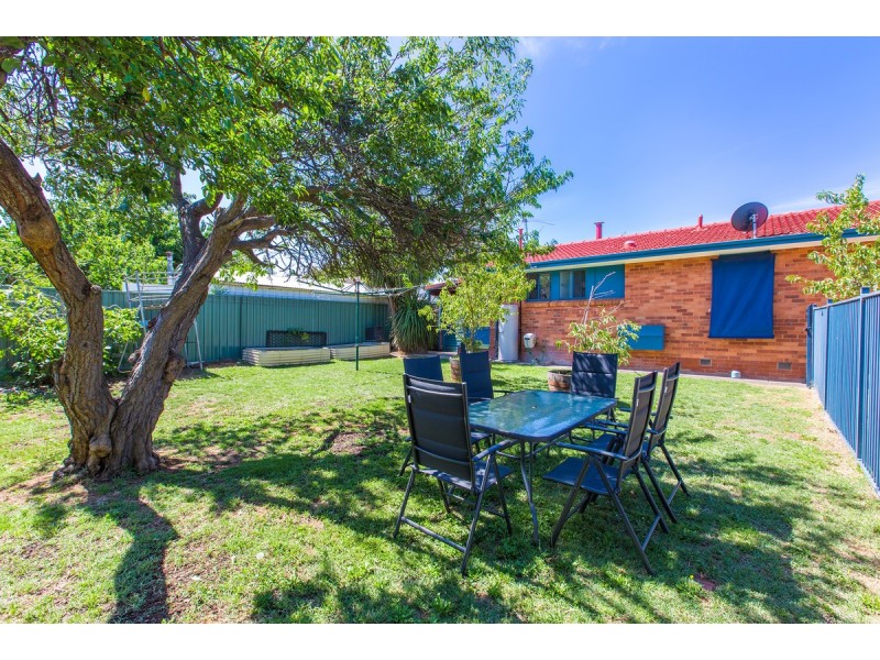 44 Banfield Street, Downer ACT 2602