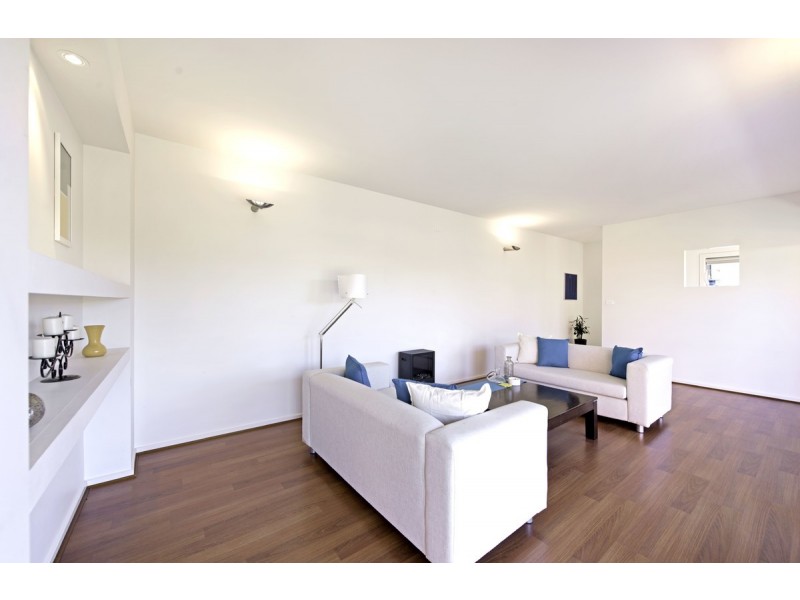 32 Mary Kitson Street, Watson ACT 2602