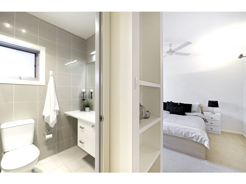 32 Mary Kitson Street, Watson ACT 2602