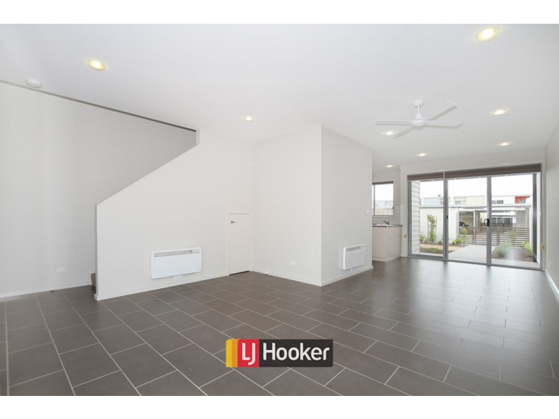 19 Galore Street, Crace ACT 2911