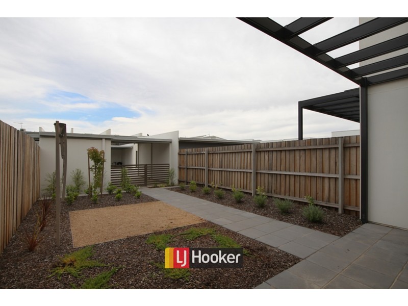 19 Galore Street, Crace ACT 2911