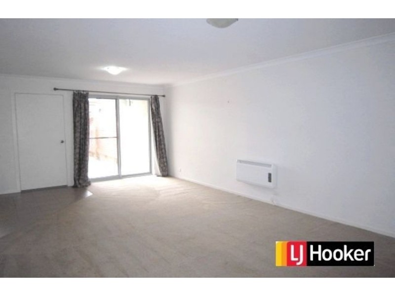 3/18 Whitmore Crescent, Watson ACT 2602