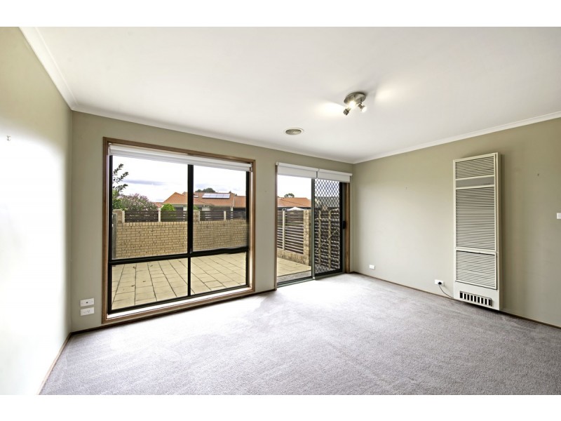 9 Charvin Court, Melba ACT 2615