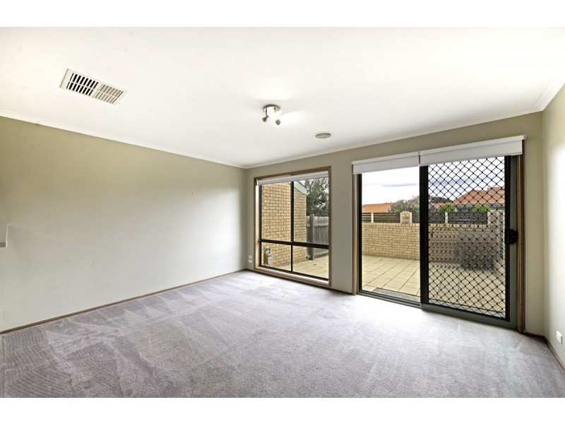 9 Charvin Court, Melba ACT 2615