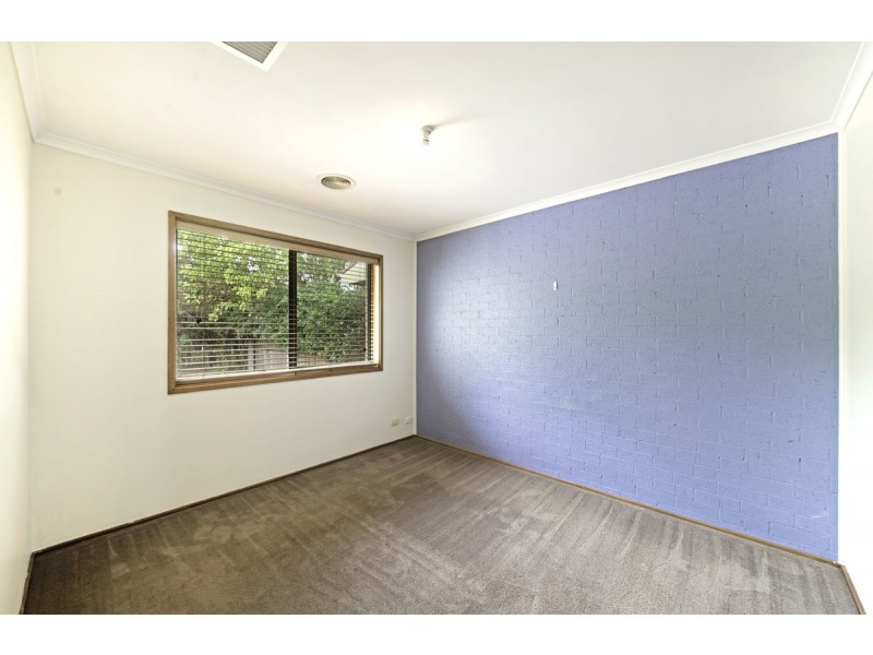 9 Charvin Court, Melba ACT 2615