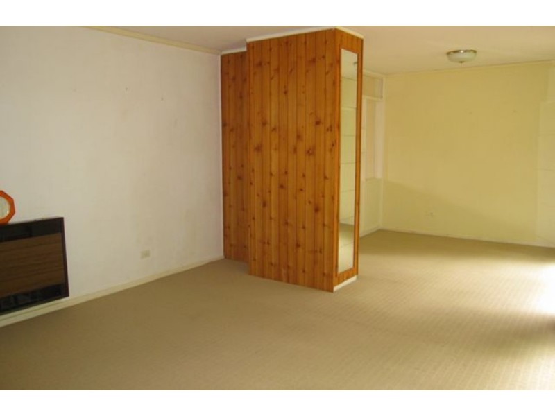 83 Longstaff Street, Lyneham ACT 2602