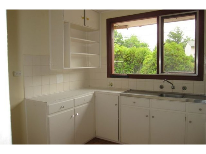 83 Longstaff Street, Lyneham ACT 2602