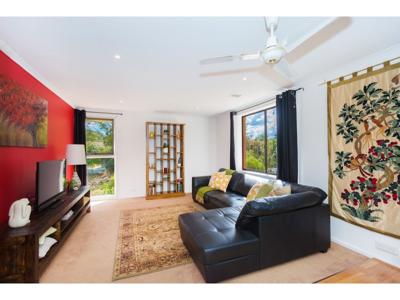 4 Edkins Street, Downer ACT 2602