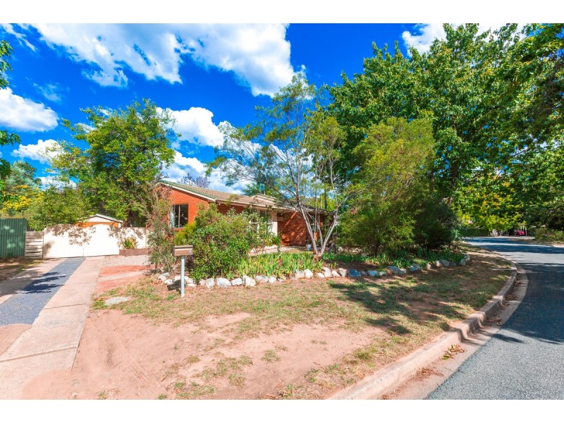 4 Edkins Street, Downer ACT 2602