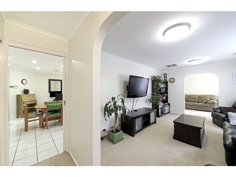1 Oddie Place, Conder ACT 2906
