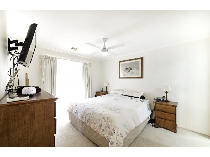 1 Oddie Place, Conder ACT 2906