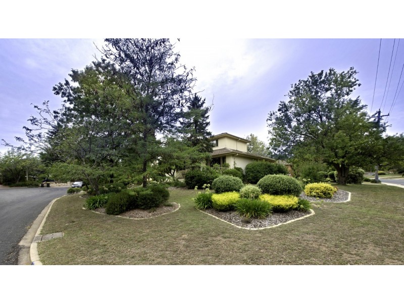2 Kenny Place, Hackett ACT 2602