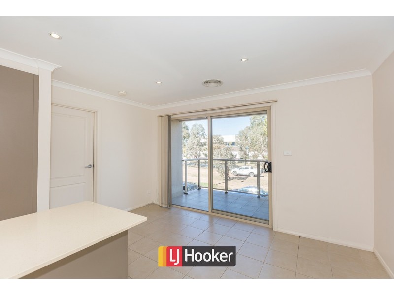 87A Anthony Rolfe Avenue, Gungahlin ACT 2912