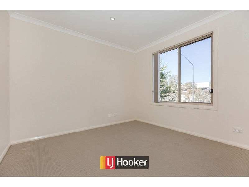 87A Anthony Rolfe Avenue, Gungahlin ACT 2912