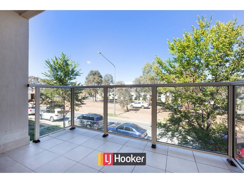 87A Anthony Rolfe Avenue, Gungahlin ACT 2912