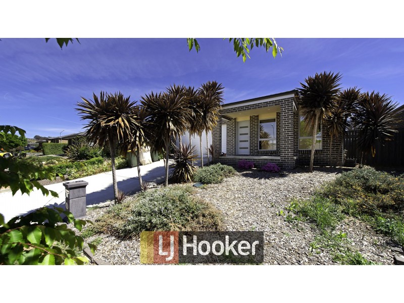 11 Salisbury Street, Casey ACT 2913