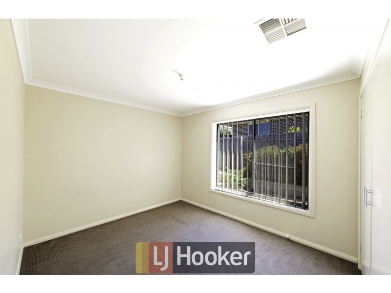 11 Salisbury Street, Casey ACT 2913