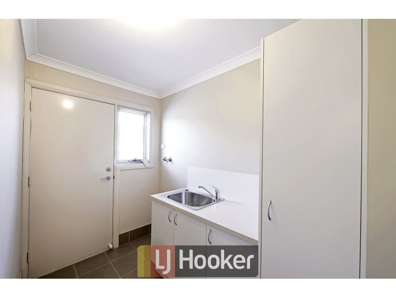 11 Salisbury Street, Casey ACT 2913