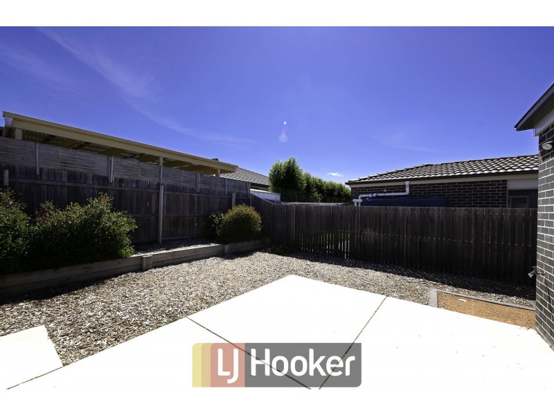 11 Salisbury Street, Casey ACT 2913