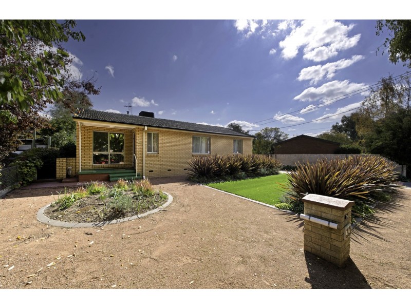 33 Glover Street, Lyneham ACT 2602