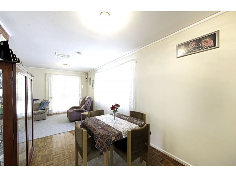 33 Glover Street, Lyneham ACT 2602