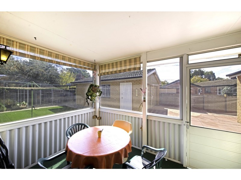 33 Glover Street, Lyneham ACT 2602