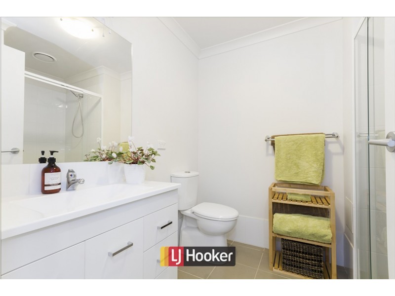 2/35 Tay Street, Watson ACT 2602