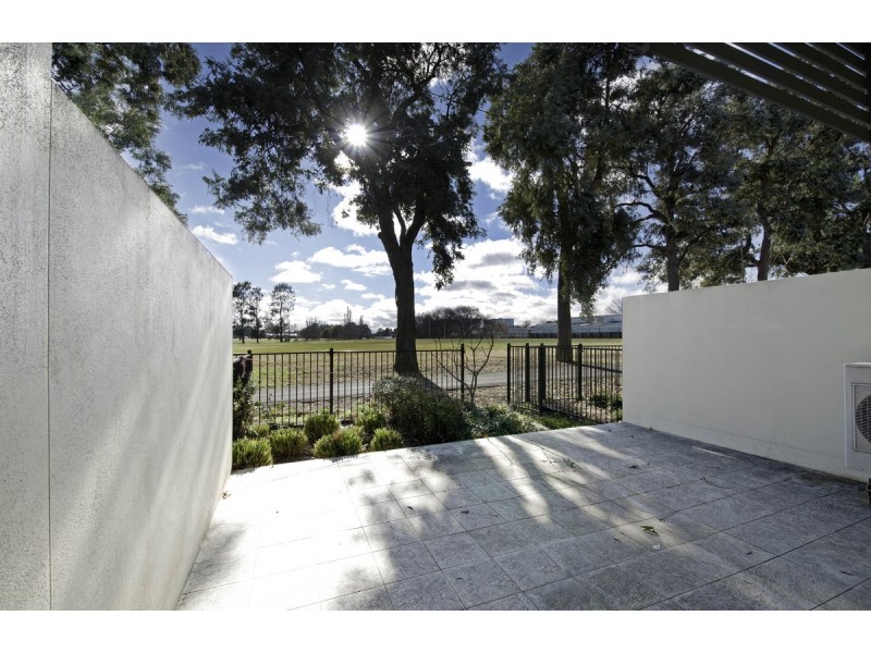 31/15 Fox Place, Lyneham ACT 2602