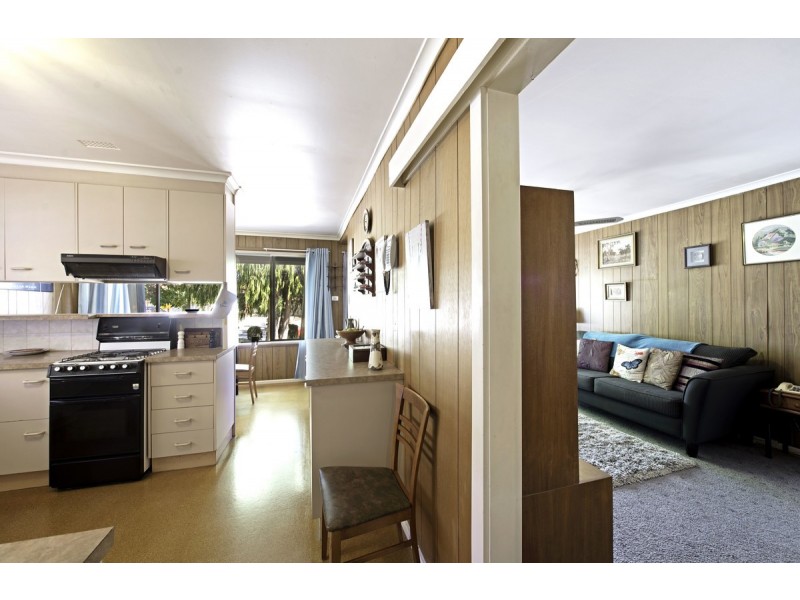 28 Higinbotham Street, Watson ACT 2602