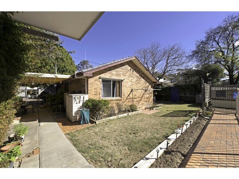 28 Higinbotham Street, Watson ACT 2602