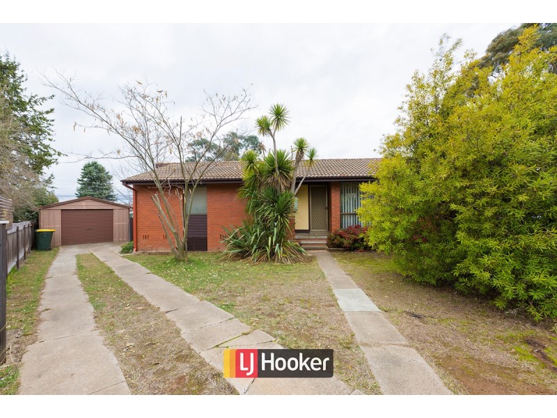28 Gairdner Circuit, Kaleen ACT 2617