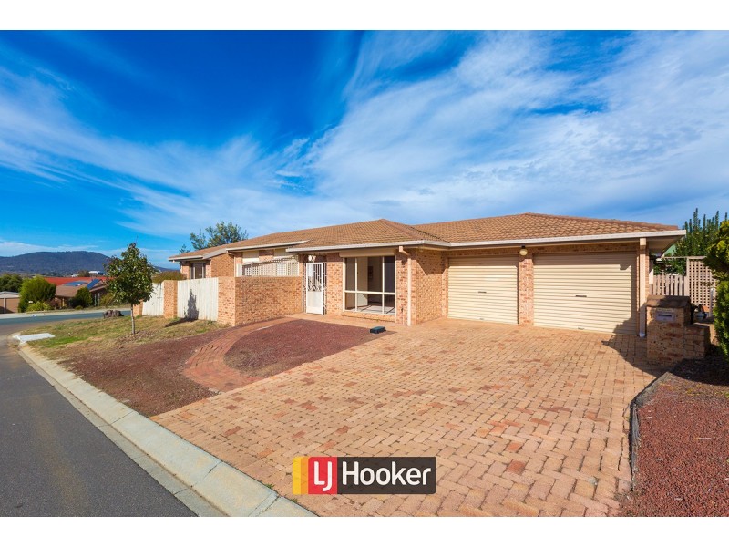 1 Medworth Crescent, Lyneham ACT 2602