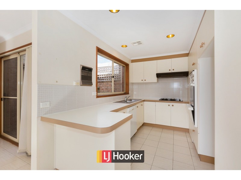 1 Medworth Crescent, Lyneham ACT 2602