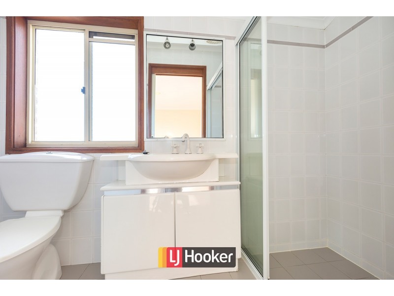 1 Medworth Crescent, Lyneham ACT 2602