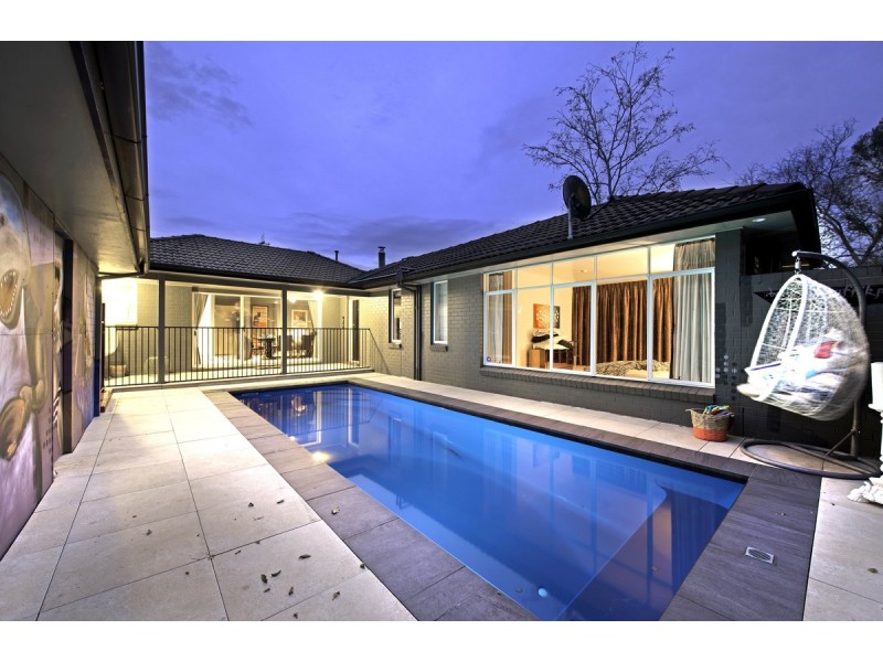 1 Bates Street, Dickson ACT 2602