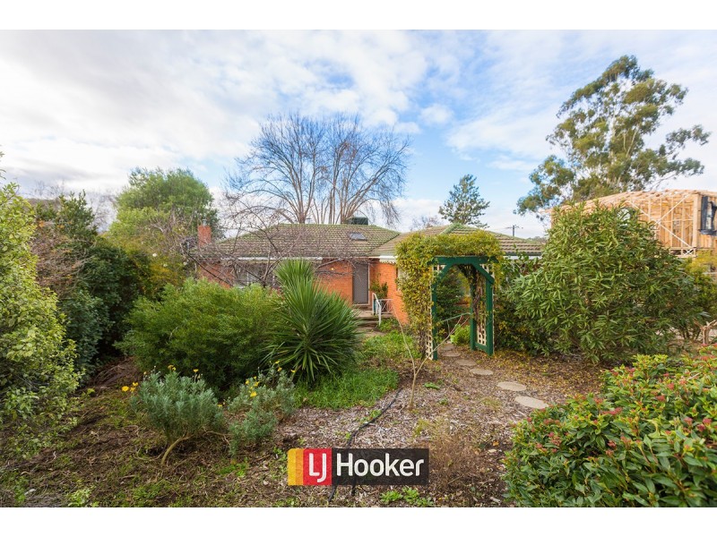 12 Grylls Crescent, Cook ACT 2614