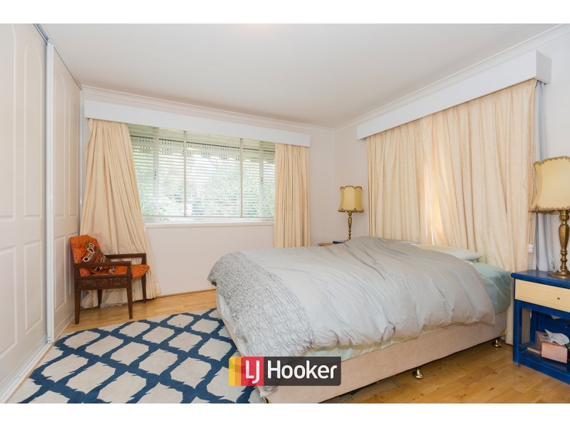 12 Grylls Crescent, Cook ACT 2614