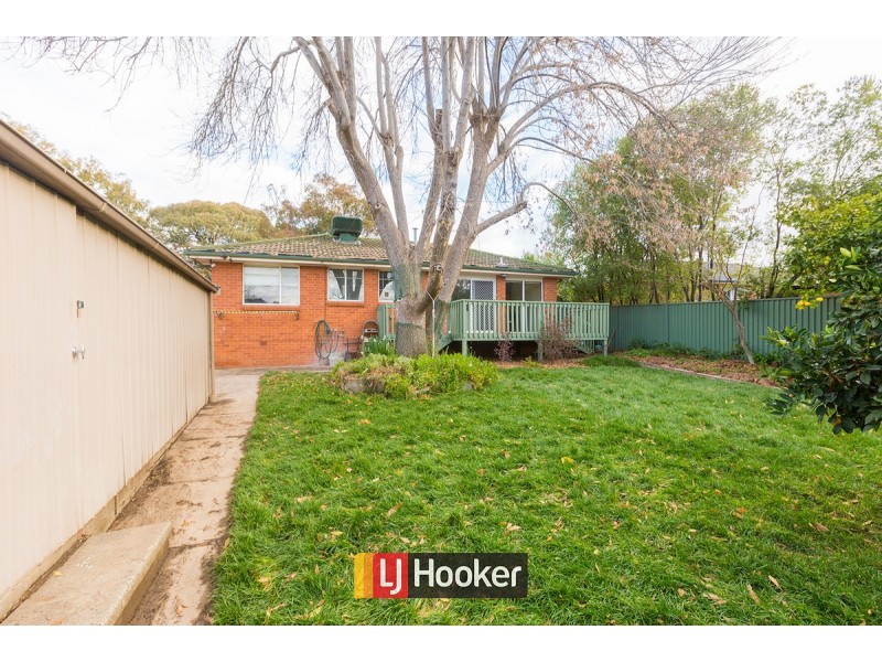 12 Grylls Crescent, Cook ACT 2614