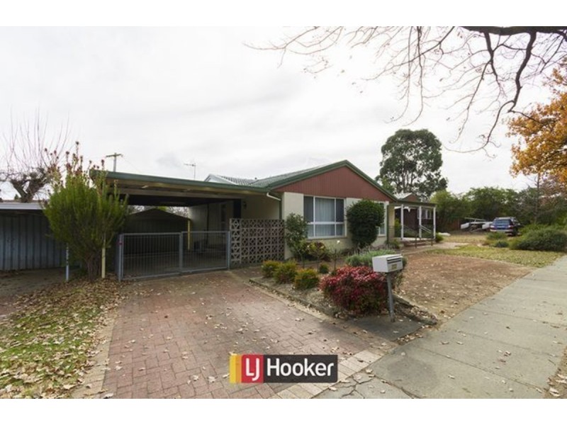 233 Antill Street, Watson ACT 2602