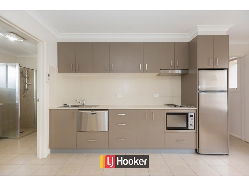6 Huyer Street, Gungahlin ACT 2912