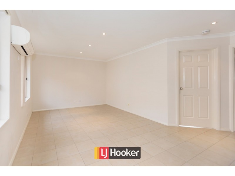 6 Huyer Street, Gungahlin ACT 2912