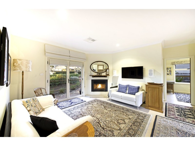 37 Herbert Crescent, Ainslie ACT 2602