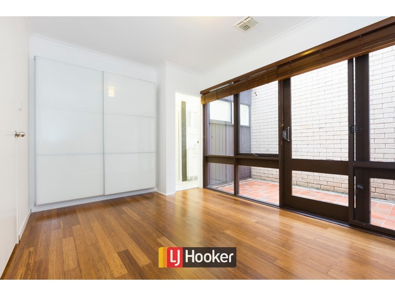 15 Southwell Street, Weetangera ACT 2614