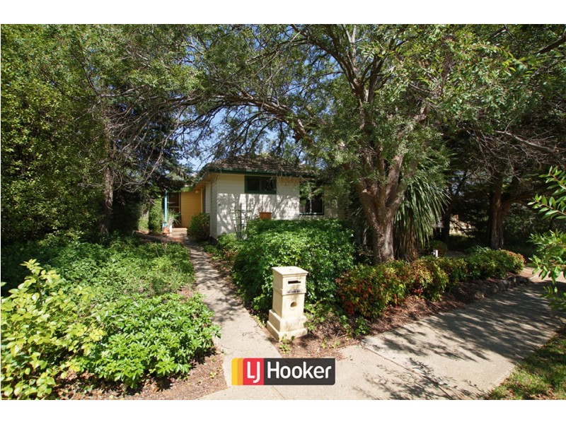 60 Hannan Crescent, Ainslie ACT 2602